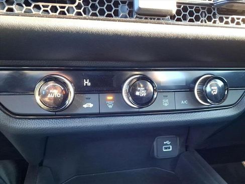 Used 2024 Honda HR-V LX image 25