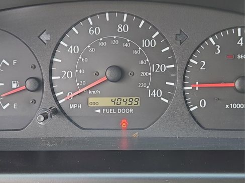 Used 2002 Toyota Solara SLE image 23