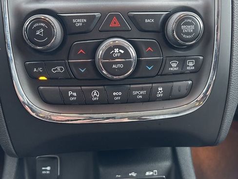 Used 2016 Dodge Durango Citadel w/ Premium Entertainment Group image 21