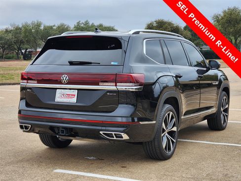 Used 2025 Volkswagen Atlas SEL Premium R-Line image 6