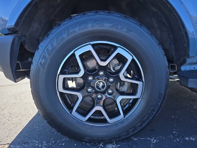 Certified 2023 Ford Bronco Outer Banks AWD/4WD image 10