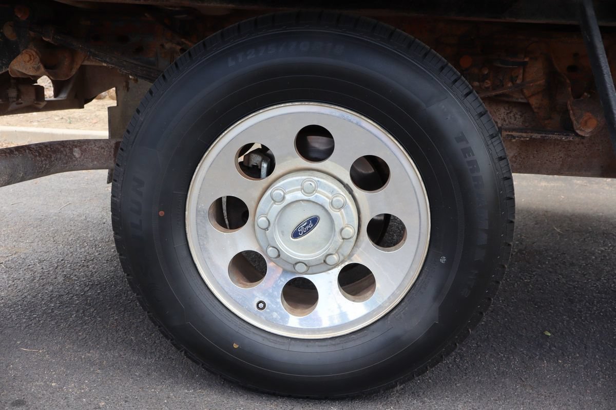 Used 2005 Ford F350 XL AWD/4WD image 40