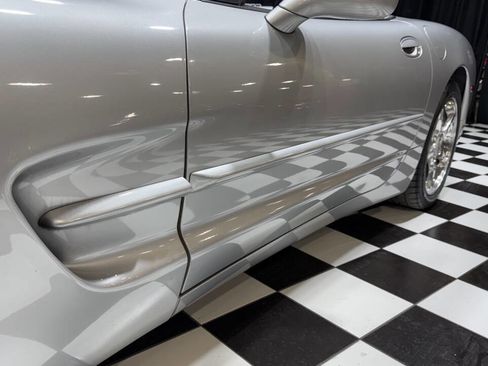 Used 2002 Chevrolet Corvette Convertible w/ Preferred Equipment Group2 image 21