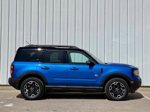 Certified 2025 Ford Bronco Sport Outer Banks w/ Outer Banks Tech Package+ image 7