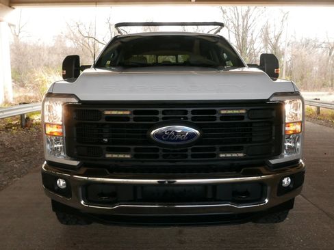Used 2023 Ford F250 XL w/ 360-Degree Camera Package image 25