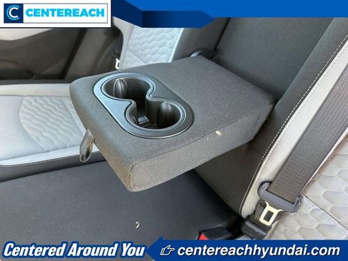 Used 2020 Chevrolet Equinox LS AWD/4WD image 10