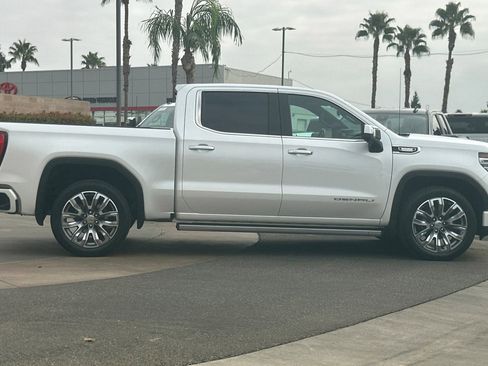 Used 2023 GMC Sierra 1500 Denali w/ Denali Reserve Package image 3