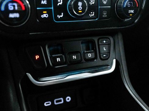 Used 2019 GMC Terrain SLE w/ Driver Convenience Package AWD/4WD image 51
