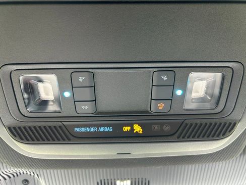Used 2025 Ford Explorer ST-Line AWD/4WD image 32