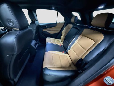 Used 2020 Chevrolet Equinox Premier FWD image 26