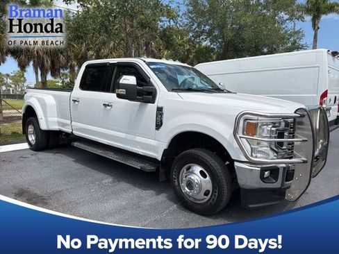 Used 2020 Ford F350 Lariat w/ Chrome Package AWD/4WD image 1