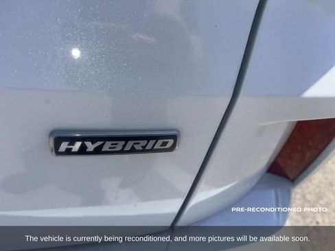 Used 2023 Ford Escape ST-Line w/ Equipment Group 301A FWD image 9
