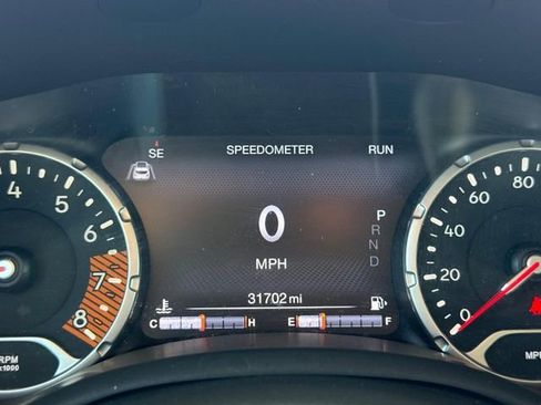 Used 2022 Jeep Renegade Limited image 22