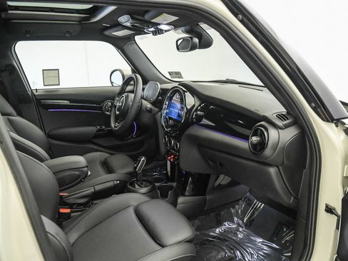 Used 2023 MINI Cooper S FWD image 16