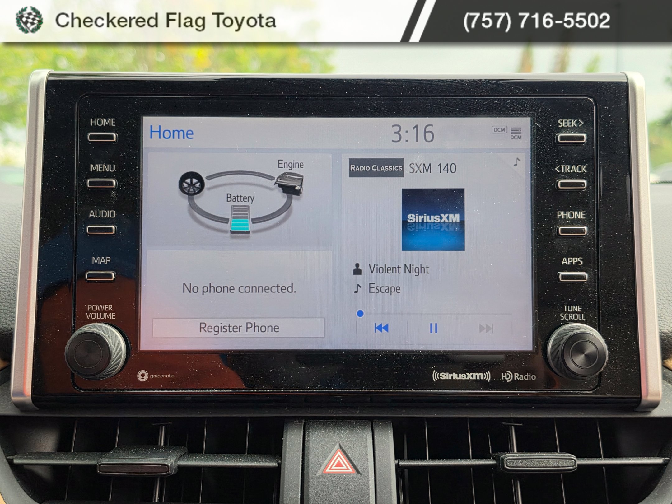 Used 2021 Toyota RAV4 XLE w/ Convenience Package AWD/4WD image 14