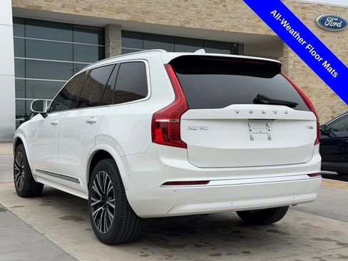 Used 2025 Volvo XC90 T8 Plus w/ Protection Package Premier image 11