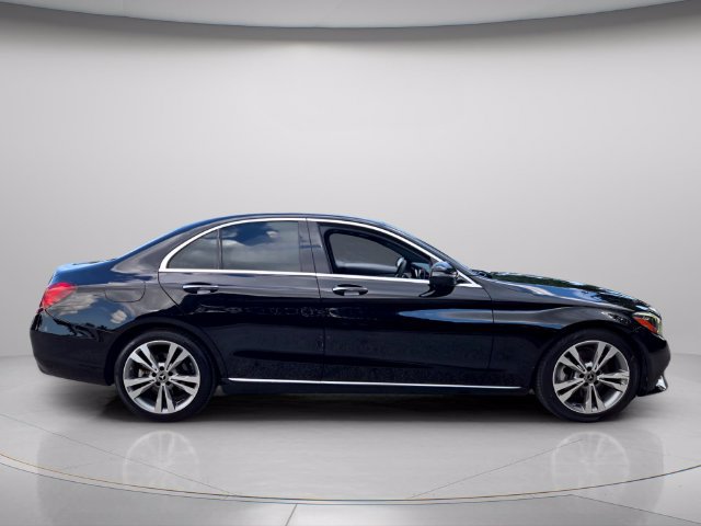 Used 2019 Mercedes-Benz C 300 Sedan image 4