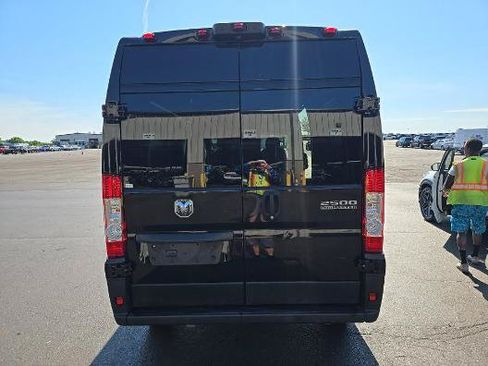 Used 2023 RAM ProMaster 2500 FWD image 8