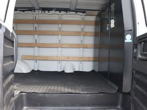 Used 2024 Chevrolet Express 2500 w/ Driver Convenience Package RWD image 21