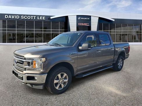 Used 2019 Ford F150 XLT w/ Equipment Group 302A Luxury image 2