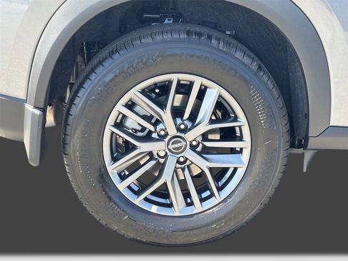 New 2026 Nissan Rogue S image 8