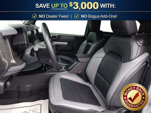 Used 2024 Ford Bronco Big Bend w/ Sasquatch Package image 14