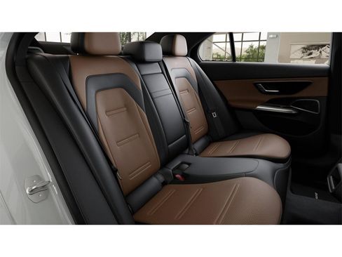 New 2026 Mercedes-Benz E 53 AMG e 4MATIC Sedan image 5