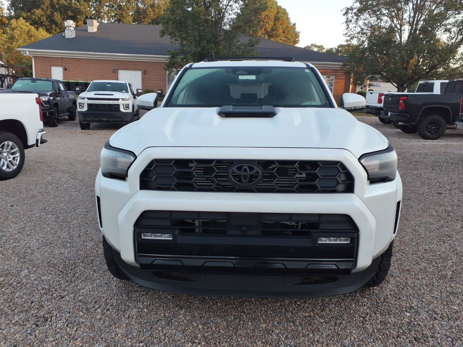 Used 2025 Toyota 4Runner TRD Sport AWD/4WD image 2