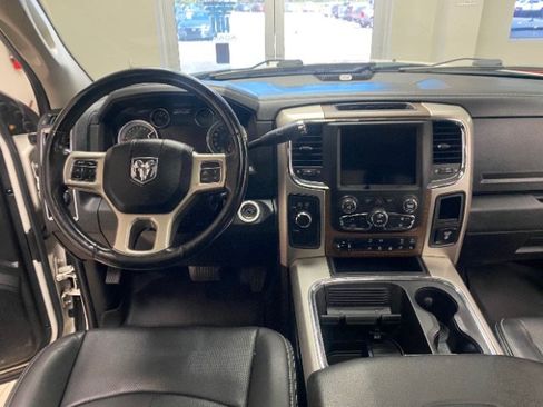 Used 2018 RAM 2500 Laramie w/ Convenience Group AWD/4WD image 23