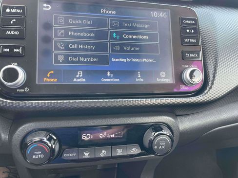 Used 2022 Nissan Kicks SV image 8