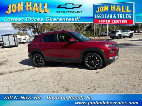 Used 2021 Chevrolet TrailBlazer LT w/ Convenience Package image 12