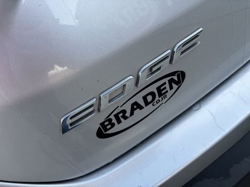 Used 2019 Ford Edge SEL w/ Equipment Group 201A image 9