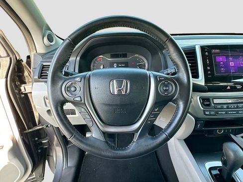 Used 2018 Honda Pilot EX-L image 11