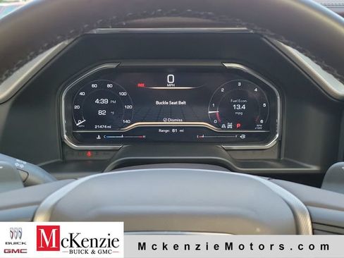 Used 2025 GMC Sierra 1500 Denali w/ Denali Reserve Package AWD/4WD image 14