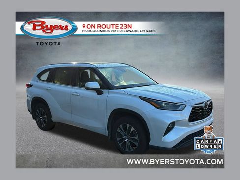 Used 2025 Toyota Highlander XLE AWD/4WD image 1