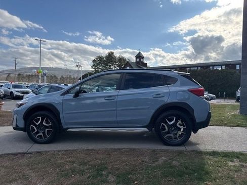 Used 2021 Subaru Crosstrek Hybrid w/ Moonroof Package w/Navigation image 9