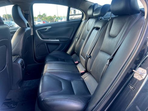 Used 2015 Volvo S60 T5 Premier image 9