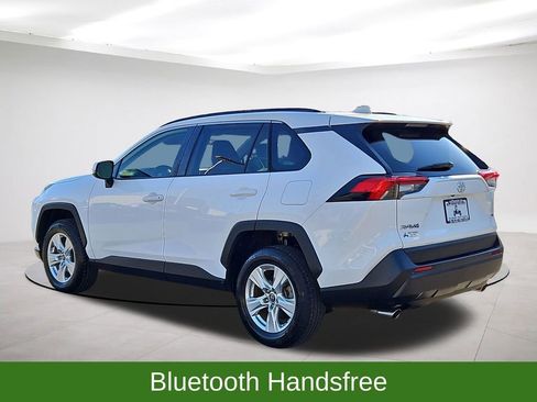 Used 2020 Toyota RAV4 XLE image 5