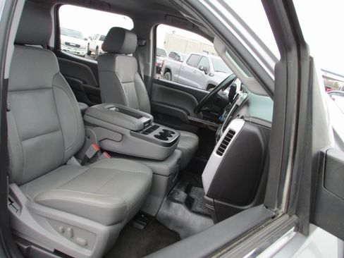 Used 2015 GMC Sierra 1500 SLT w/ Suspension Package, Off-Road image 19