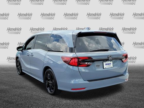 Used 2024 Honda Odyssey Sport image 5