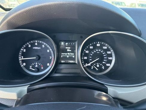 Used 2017 Hyundai Santa Fe Sport image 39