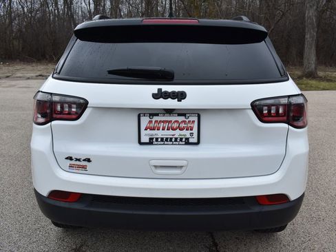 Used 2023 Jeep Compass Altitude w/ Sun and Sound Group image 7