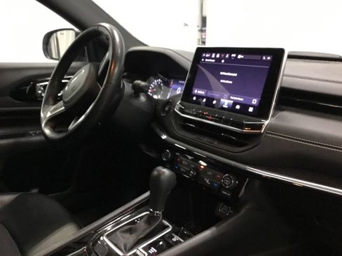 Used 2022 Jeep Compass Latitude w/ Convenience Group AWD/4WD image 19