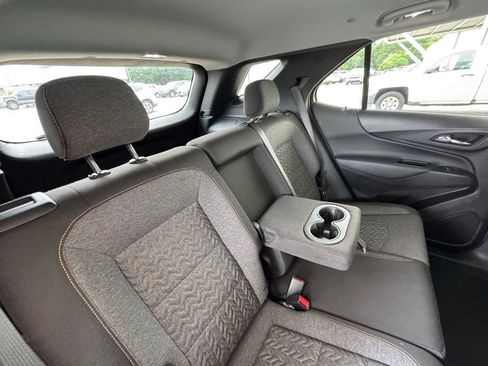 Used 2024 Chevrolet Equinox LT FWD image 25