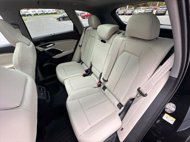 New 2026 Audi Q5 Premium Plus AWD/4WD image 12