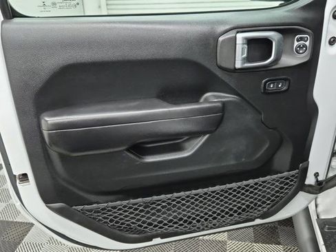 Used 2020 Jeep Wrangler Unlimited Sport S image 18