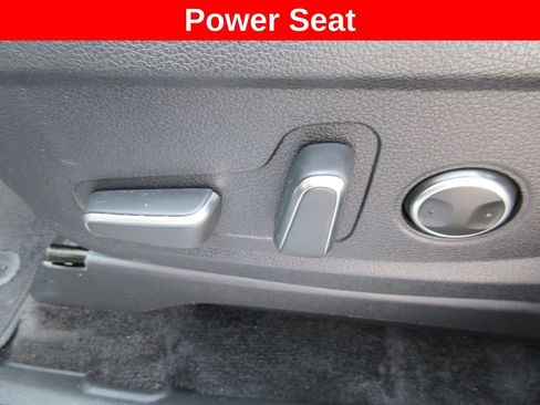 Used 2023 Hyundai Palisade SEL FWD image 28