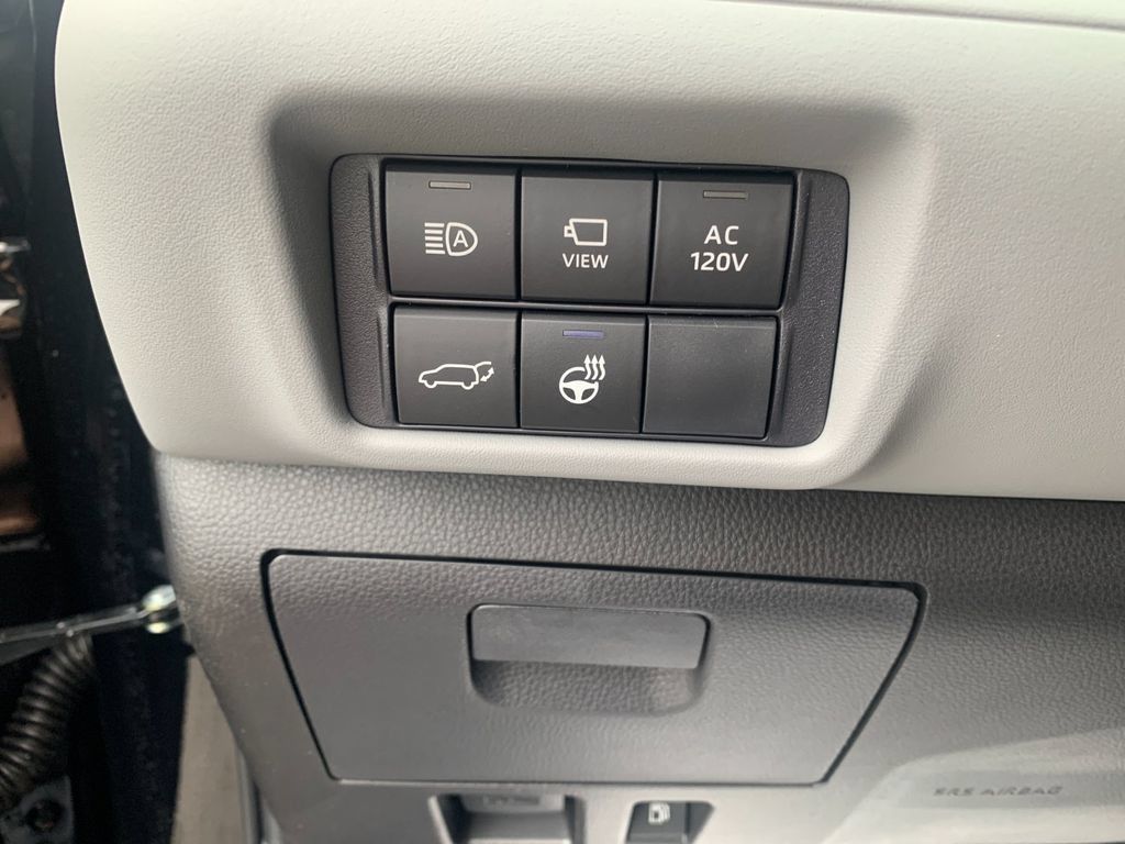 New 2026 Toyota Highlander Limited AWD/4WD image 33