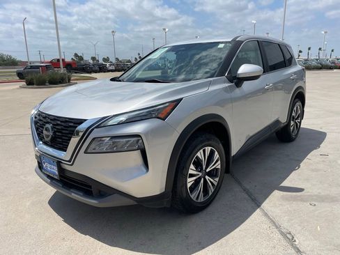 Certified 2023 Nissan Rogue SV image 5