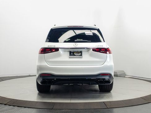Certified 2025 Mercedes-Benz GLS 63 AMG 4MATIC image 31